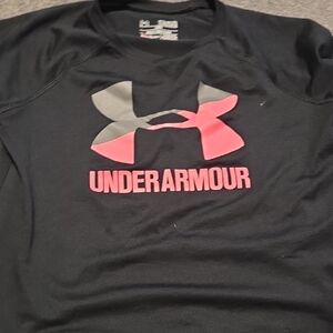 Under Armour Black and Pink Short Sleeve Tee